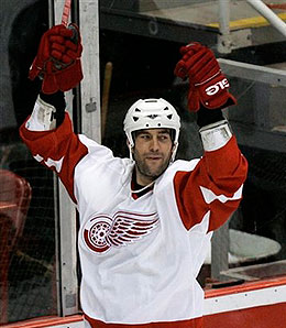 Detroit Red Wings winger Todd Bertuzzi could be a major factor against Calgary.