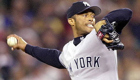 Mariano Rivera struggled, but earned his 30th save.