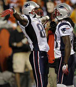 Randy Moss is soaring as a Patriot.