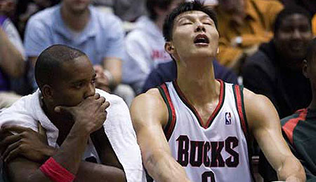 Yi Jianlian has stepped up his game lately.