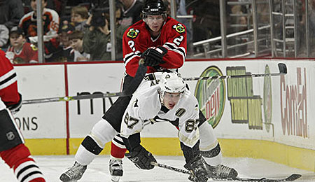 Duncan Keith leads a young Hawks' defense corps.