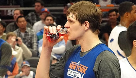 Timofey Mozgov is now starting for the New York Knicks.