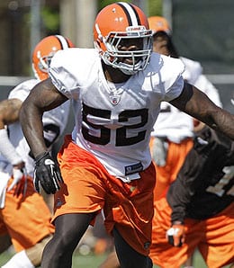 D'Qwell_Jackson is racking up the tackles for the Cleveland Browns.
