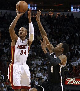 Ray Allen is off to a nice start for the Miami Heat.