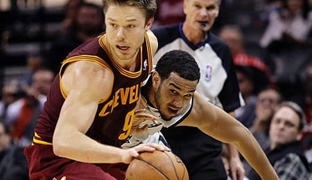 Matthew Dellavedova of the Cleveland Cavaliers is providing tough to guard.