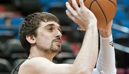 Alexey Shved has played well since getting traded to the New York Knicks.
