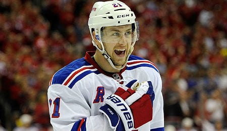 Derek Stepan will miss the next 4-to-6 weeks for the New York Rangers.