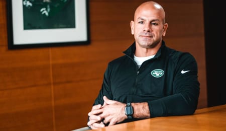 New Head Coach Robert Saleh will try to turn the New York Jets around.