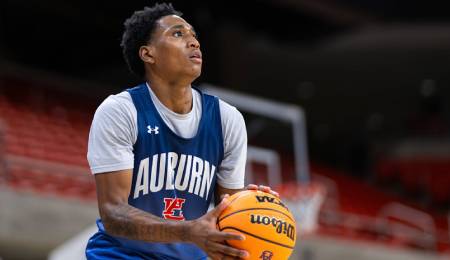 Tahaad Pettiford is showing what he can do for the Auburn Tigers.